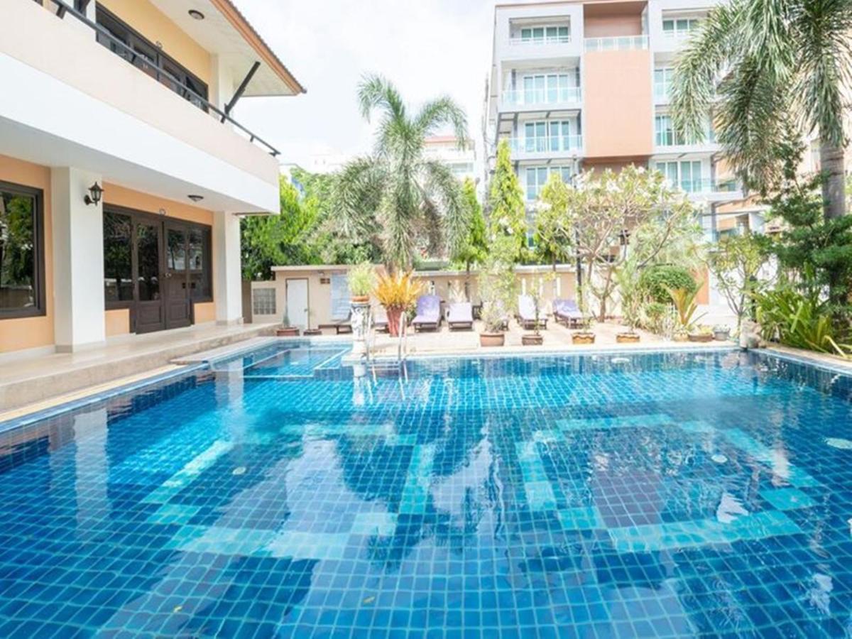 Chaba Garden Apartment Pattaya Exteriör bild